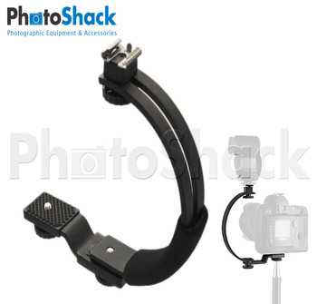 C-shaped flash bracket